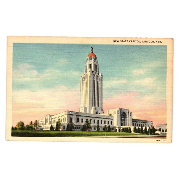 Vintage Postcard New State Capitol Lincoln Nebraska Curteich Chicago Linen Art - Picture 1 of 2